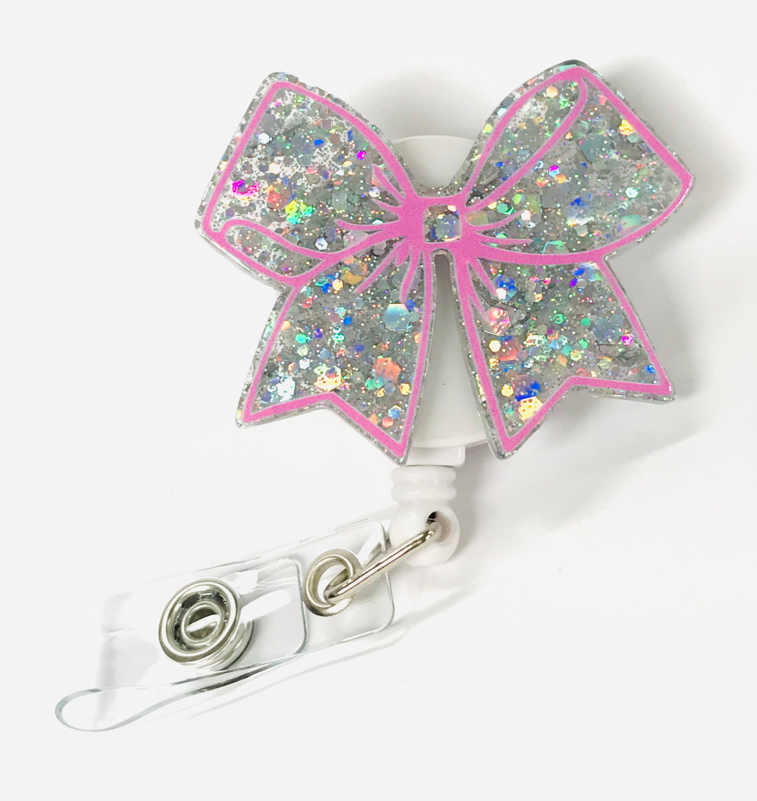 SimpleNGreat - Vente Accessoire de badge – femme - Porte-badge en acrylique | Nœud rose argenté0