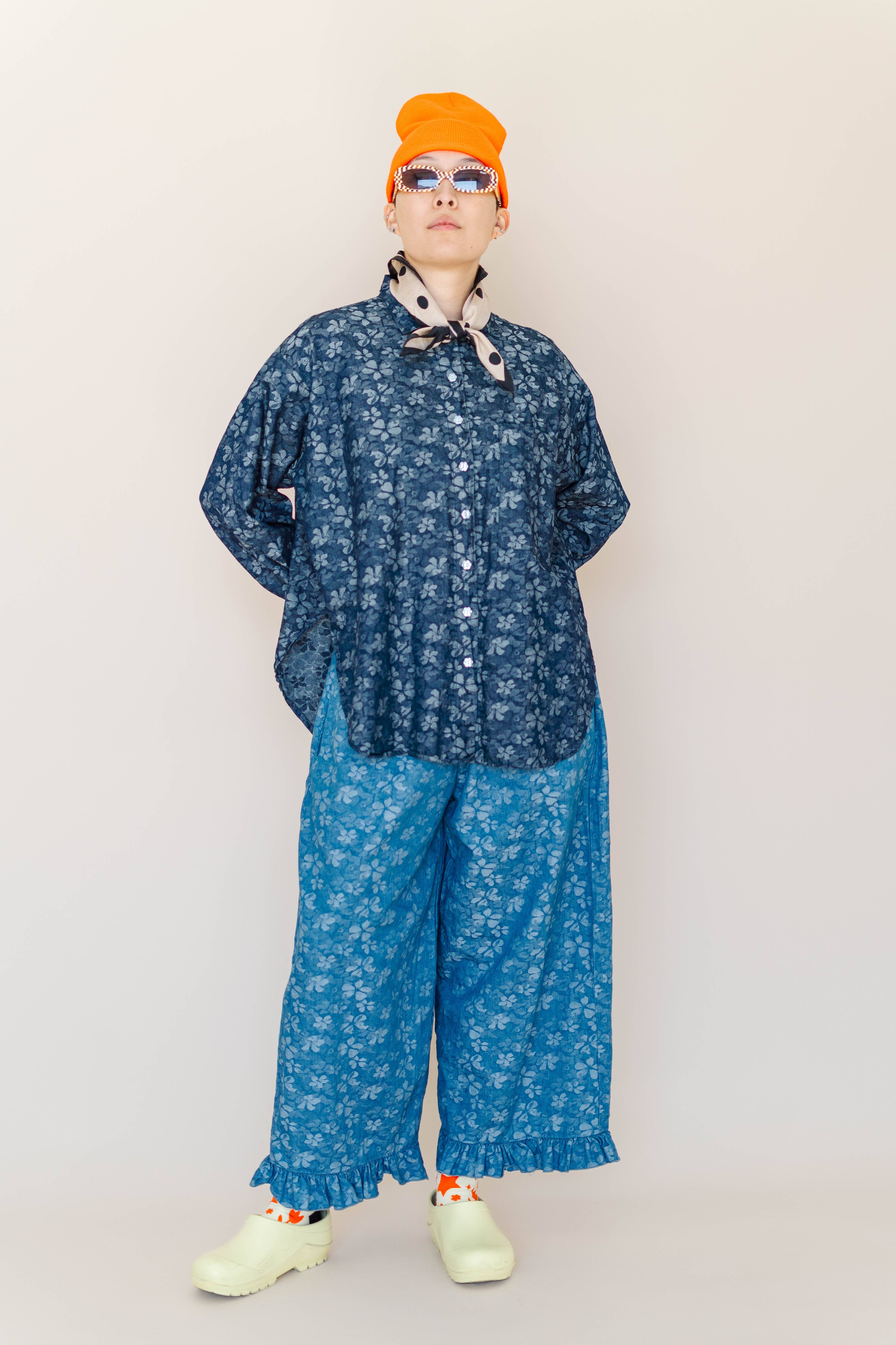 Nettle Studios - Wholesale Button Down Shirt - Unisex - Size Inclusive Plus Size Unisex Floral Chambray Button Up6