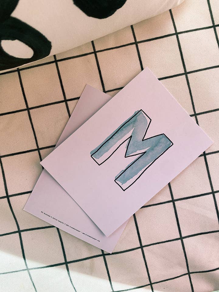 Carte Lettre "M" - Lettrage à la main (Édition ABC) pour la vente par brushmeetspaper