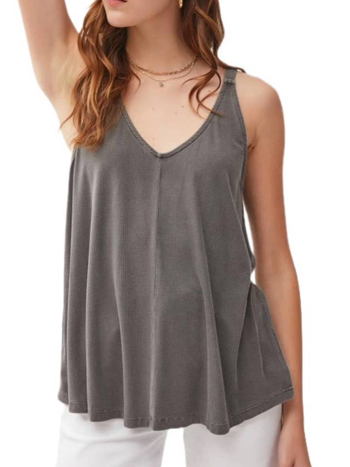Canotta con scollo a V Solid Flowy per la vendita all'ingrosso da parte di Vanilla Monkey
