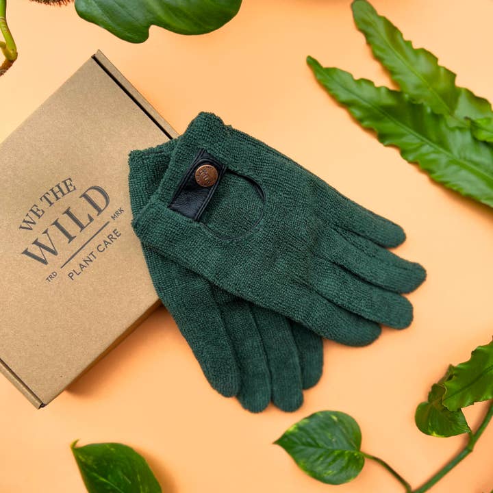 We The Wild Plant Care USA - Wholesale Garden Gloves - Microfiber Leaf Cleaning Gloves - Green3