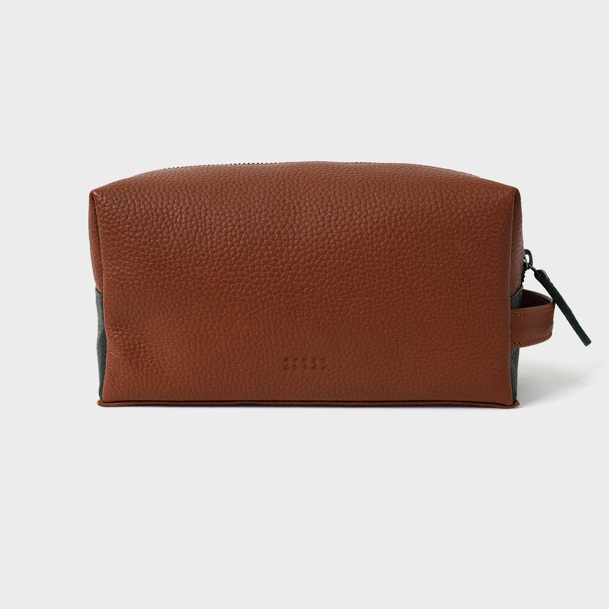 Acorn and Hide – wholesale Toiletry bag – Unisex – Pebble Grain Leather Boxy Washbag - Tan / Green2