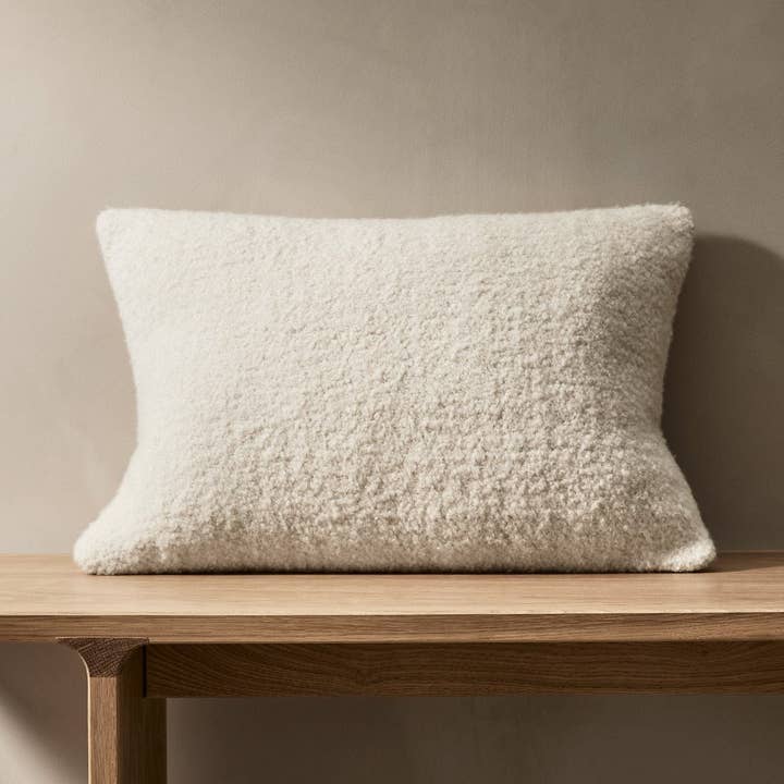 Funda de cojín Boucle Alpaca | Natural para venta al por mayor de BEHR & CO.