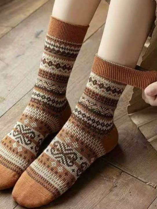 LoveLina - Wholesale Socks - Women's - Nordic Knit Cozy Socks (JOIA)1
