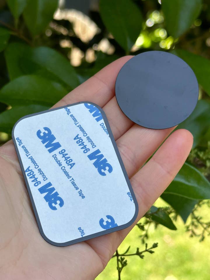 Set of 8 Metal Plates w/ Adhesive, Replacement for Magnetic for wholesale by Arcfo Jewelry