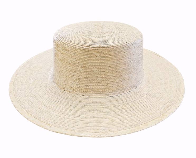 NATURAL Structured palm leaf gaucho or boater hat for wholesale on Faire