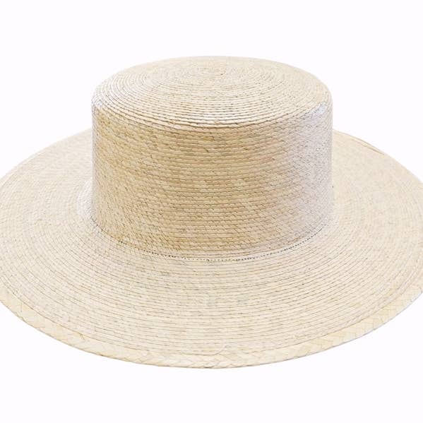 NATURAL Structured palm leaf gaucho or boater hat for wholesale on Faire0