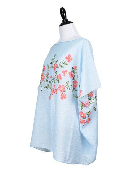 Suzie Q USA – Großhandel Poncho – Damen – Trendiger Poncho mit Blumenmotiv — Kollektion Endless4