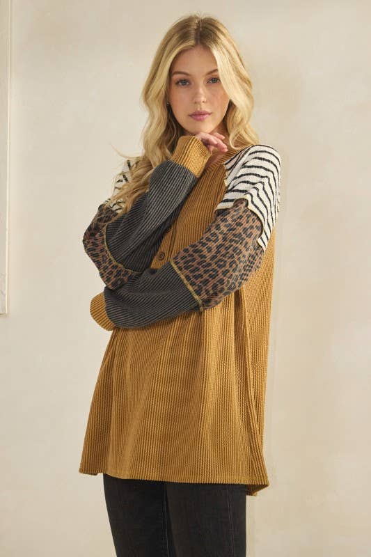 HEIMISH - Wholesale Tunic - Women's - ET7989-10 LONG SLEEVE SOLID AND PRINT URBAN RIB CONTRAST TOP9