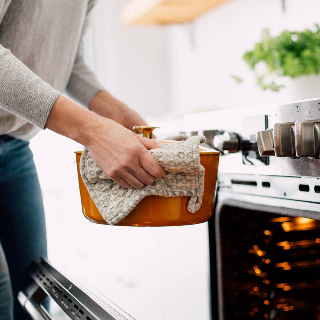 Kana - Wholesale Cookware Set - 4-Piece Cast Iron Cookware Set9