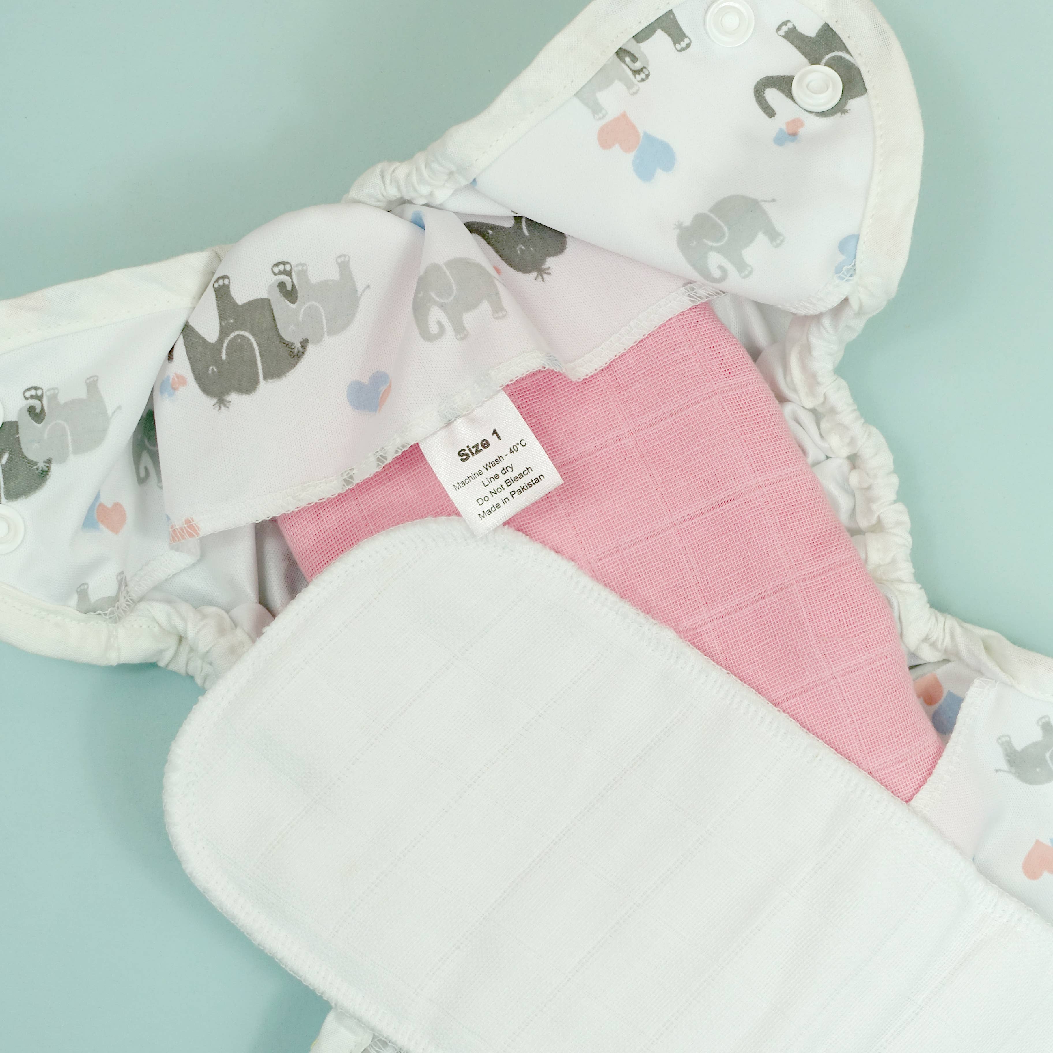 Muslinz - MerryGoRoundUK Ltd – Engroshandel Undertøj/bleovertræk - Baby – MuslinZ vaskbar sovepose til stofbleer størrelse 17