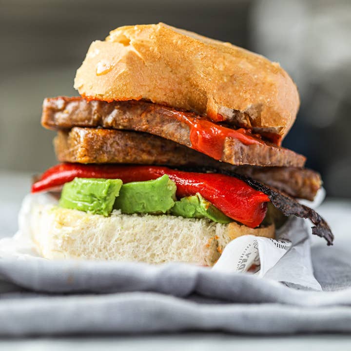 Sgaia Foods - Wholesale Shelf-stable prepared meal - Lorne Style Vegan Sausage (280g)4