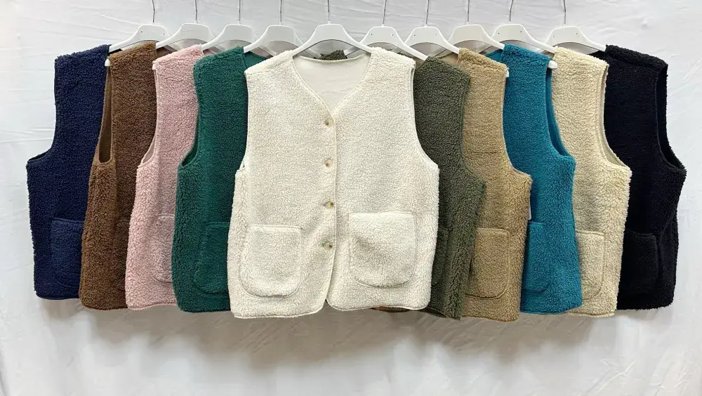 Mimi & Gogo - Vente Veste sans manches – femme - Gilet moumoute sans manches @6108_GiMoumoute17