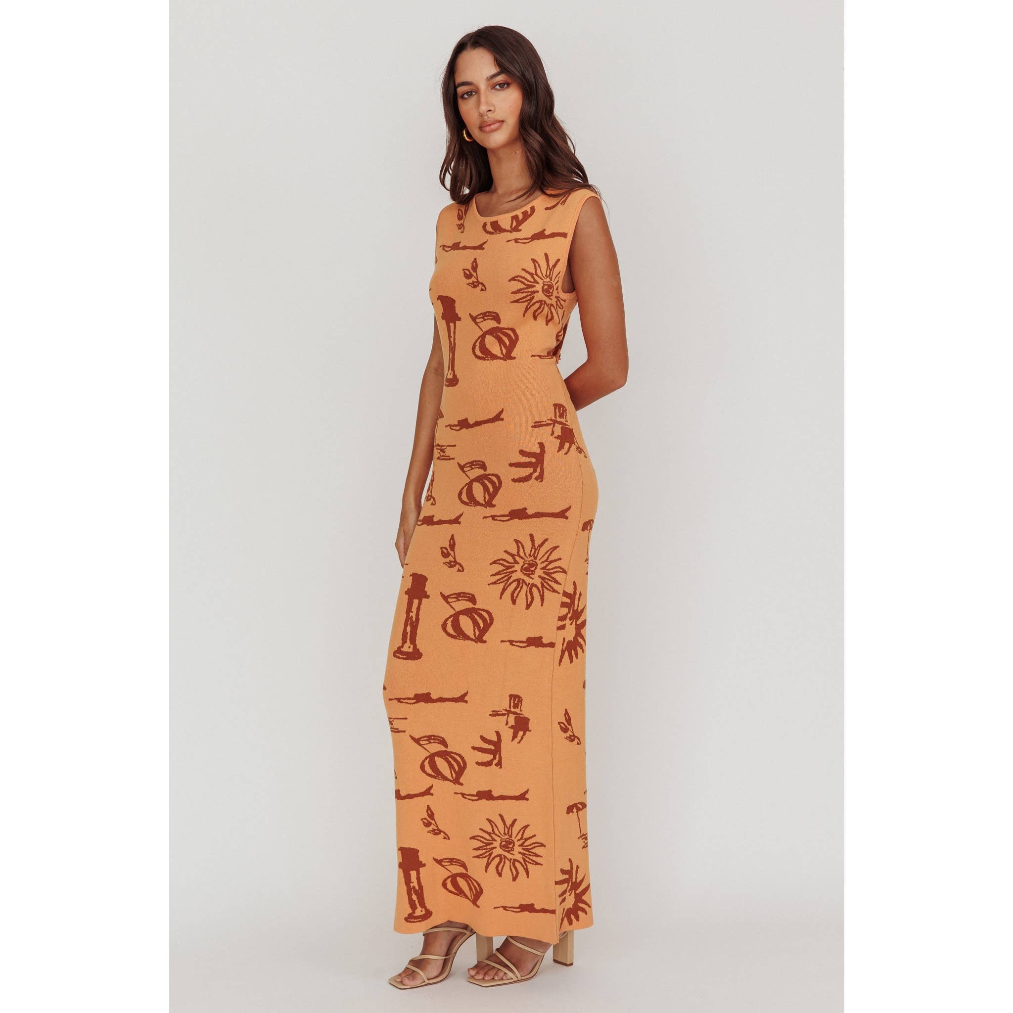 One and Only Collective – Vestido - Mulher por atacado – VESTIDO MAXI SEM MANGAS COM DETALHES COM VIBRAÇÕES OCEÂNICAS3