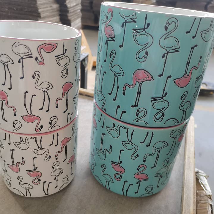 Blue Sky Clayworks – wholesale Kruka – FREDDY FLAMINGO 6,5" KRUKA, 5"/6,5" NESTAD med 79111