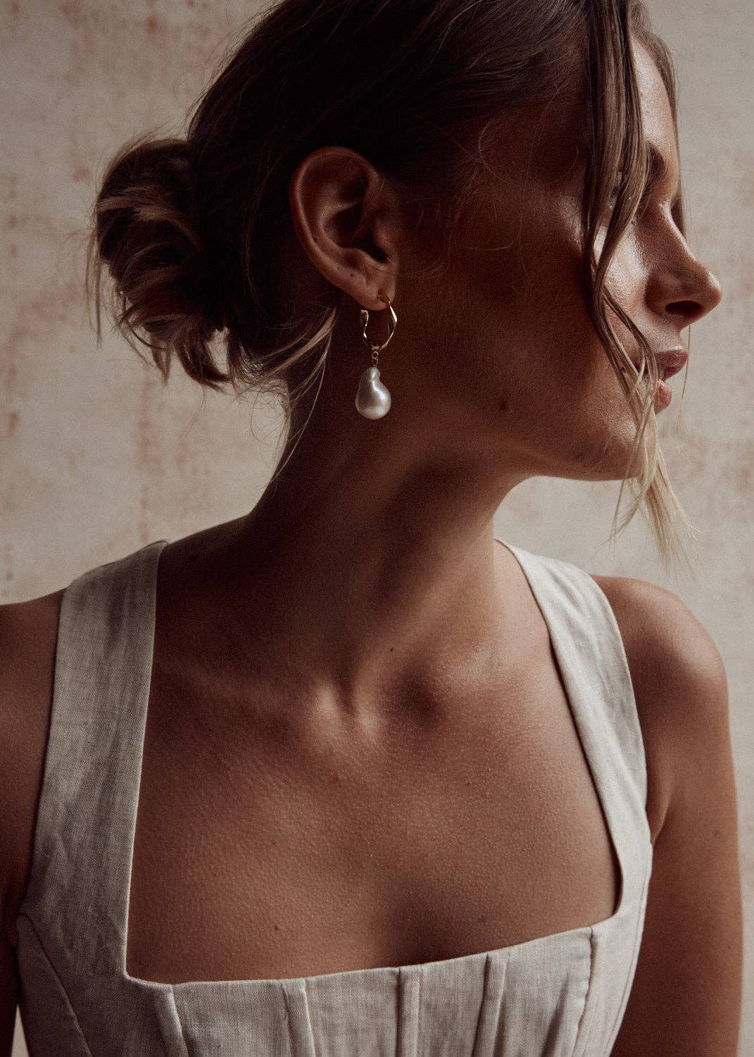 Dove Grey Accessories - Wholesale Dangle Earrings - IMOGEN PEARL EARRINGS0