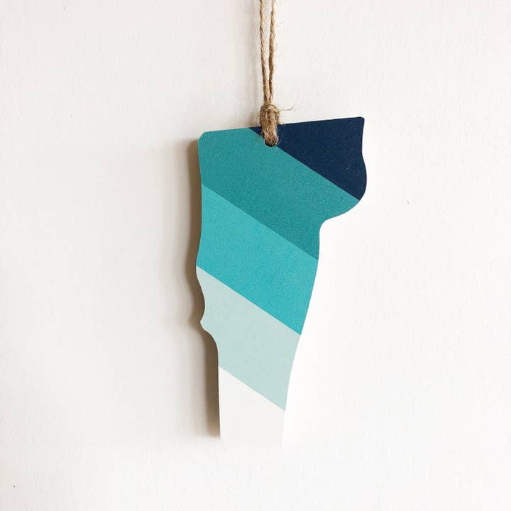 Hemlock & Heather - Wholesale Ornament - Comal Stripes State Ornaments29