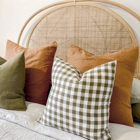 Mama and Tochter - Wholesale Throw pillow cover - Linen Cushion - Olive Gingham1