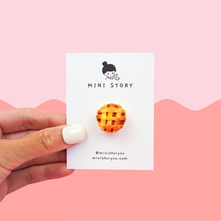 Mini Story Co - Wholesale Lapel pin/button - Bread Bakery Brooch | Baguette, Croissant, Pretzel Pins
