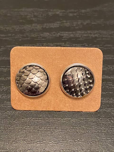 SMA Artistry Creations - Vendita all'ingrosso Orecchini a bottone - Orecchini a bottone con cabochon a sirena da 12 mm15