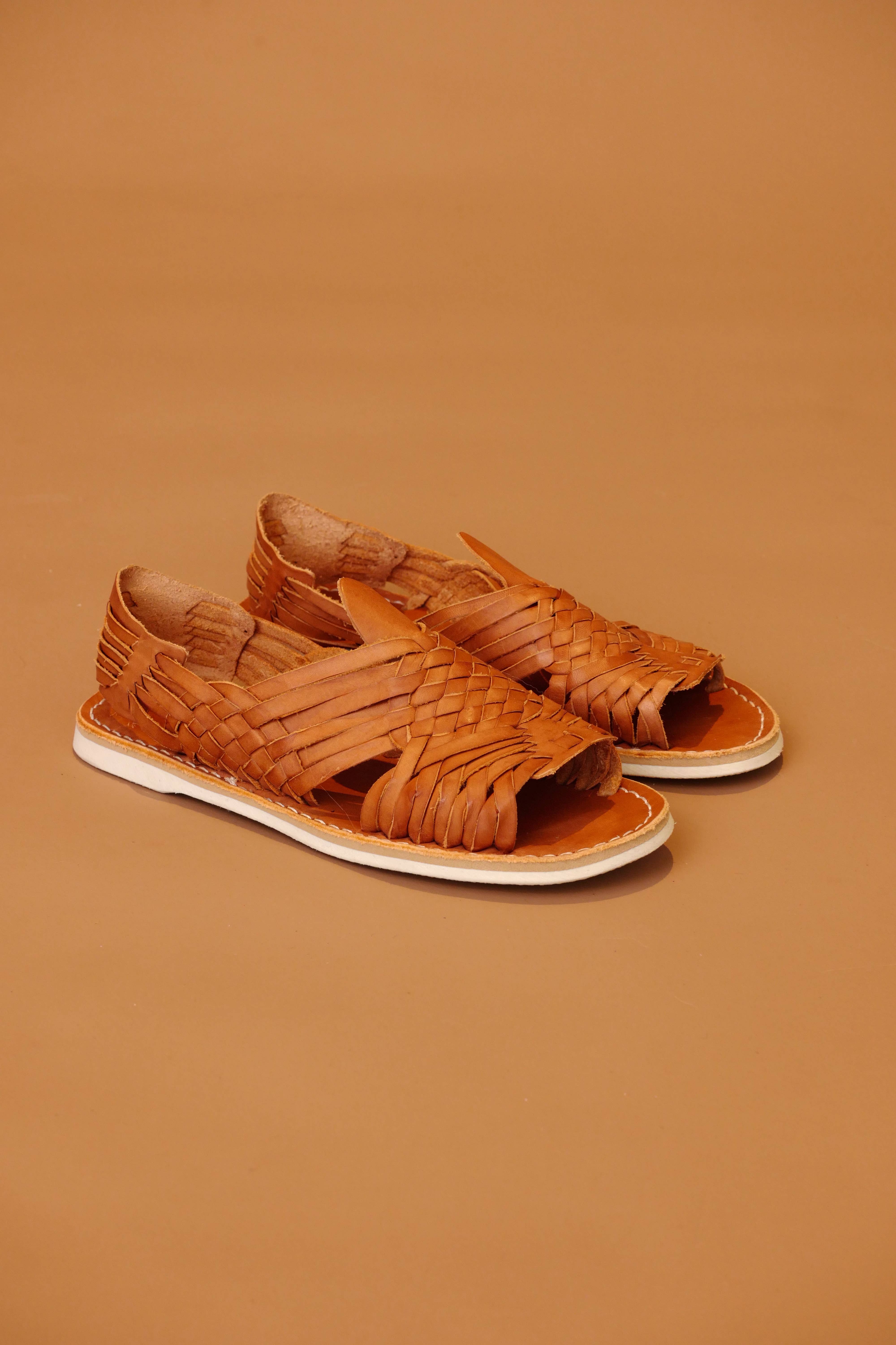 LOLA Y TULA - Vente Sandales – femme - Sandales huaraches camel Pachuco à bout ouvert et bride arrière2