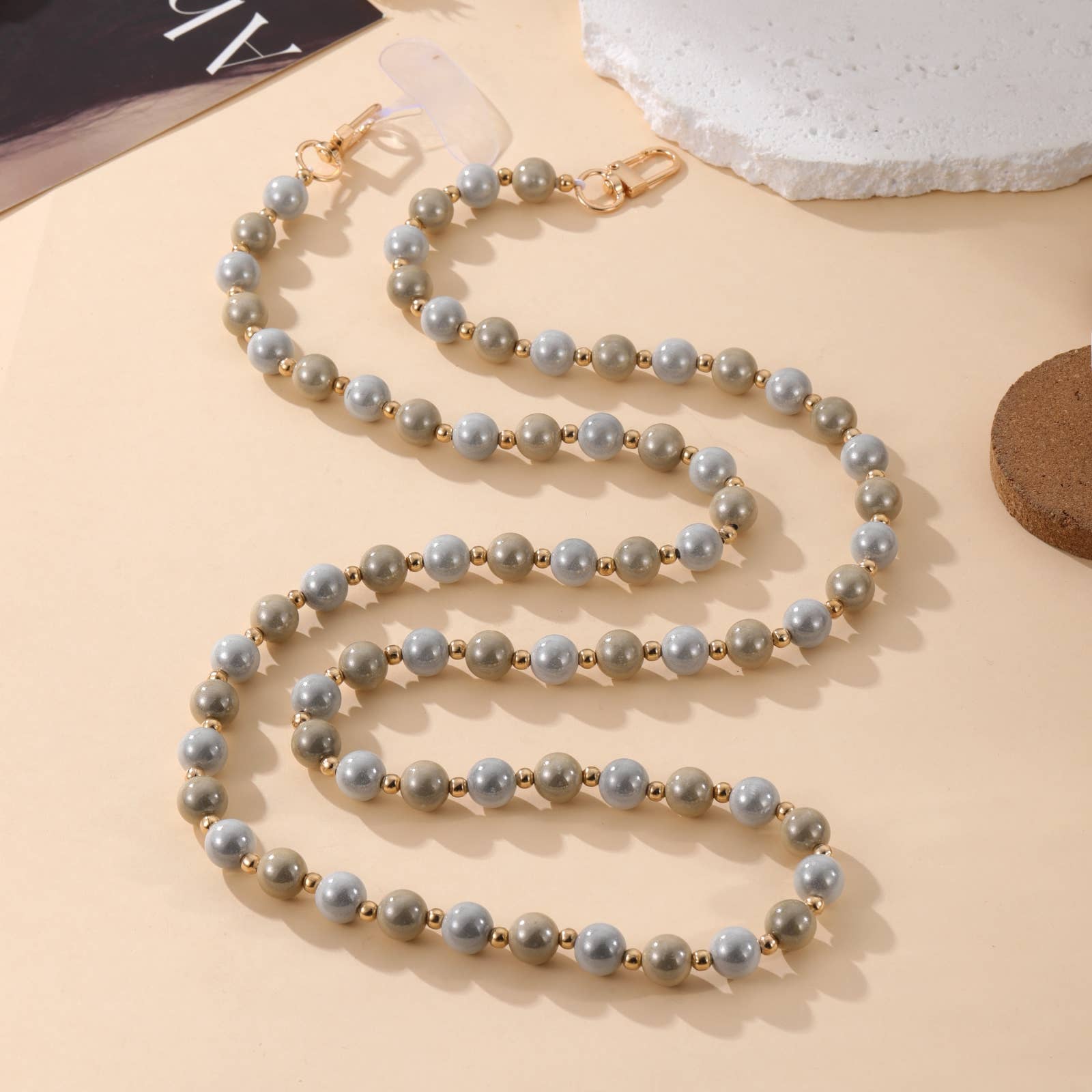 Lovelika - Wholesale Phone Case - Women's - Phone chain - Georgina7