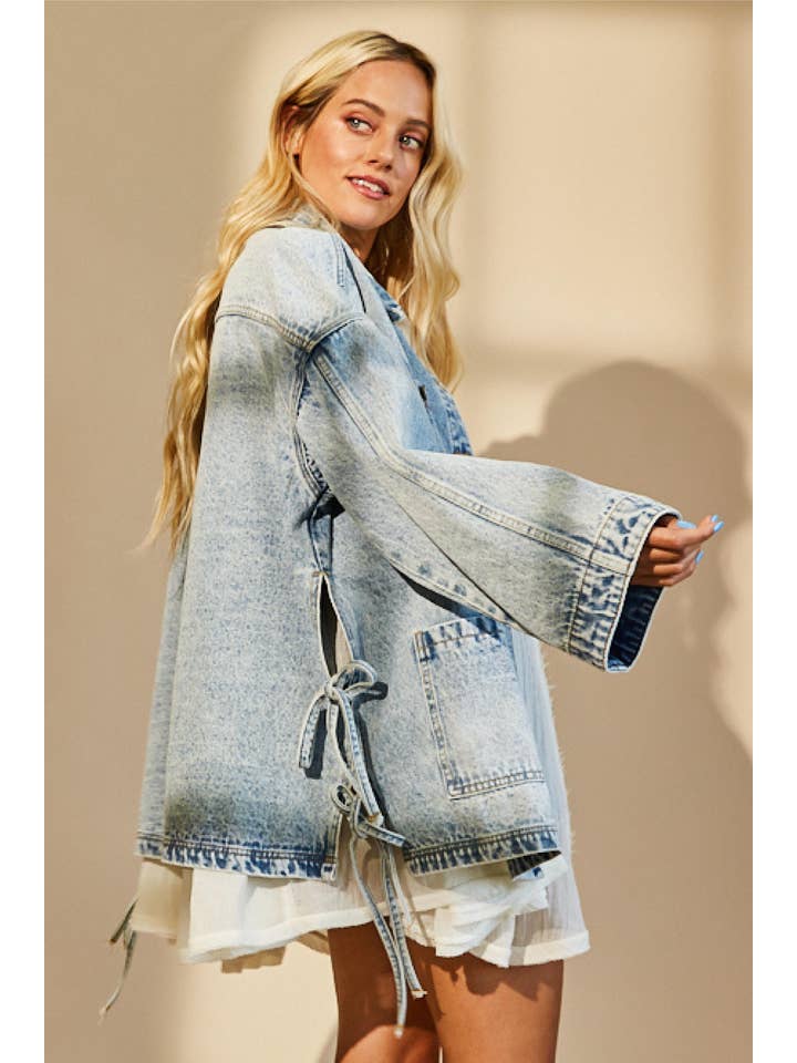LEICHTER DENIM Oversize Boyfriend Jeansjacke mit seitlichen Bindebändern für den Großhandel auf Faire