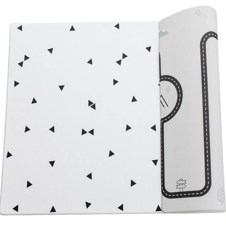 Little Bot Baby Play Mat (Ofie mat, country road + triangle) for wholesale by Little Bot