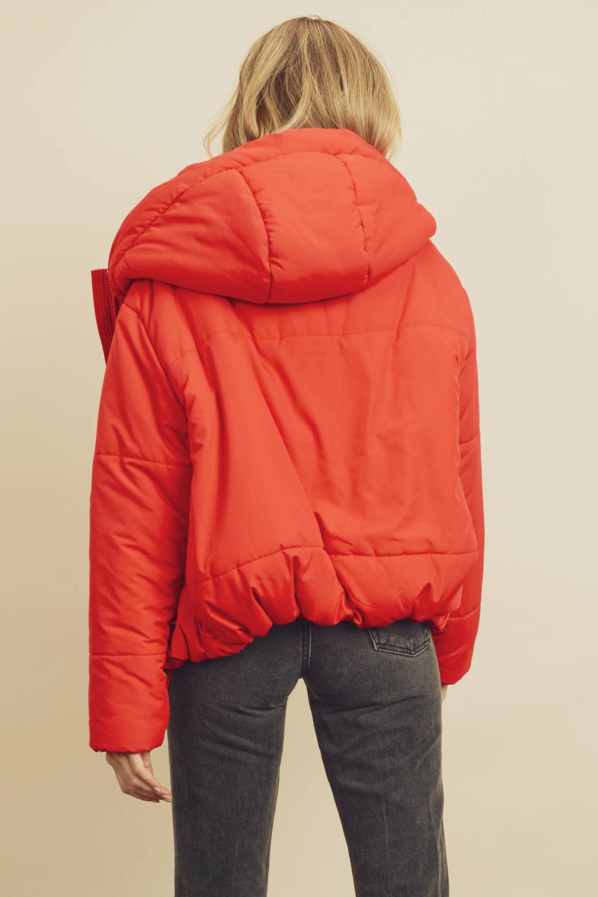 Dress Forum - Vente Doudoune – femme - Doudoune à capuche avec cordon de serrage FJ442415