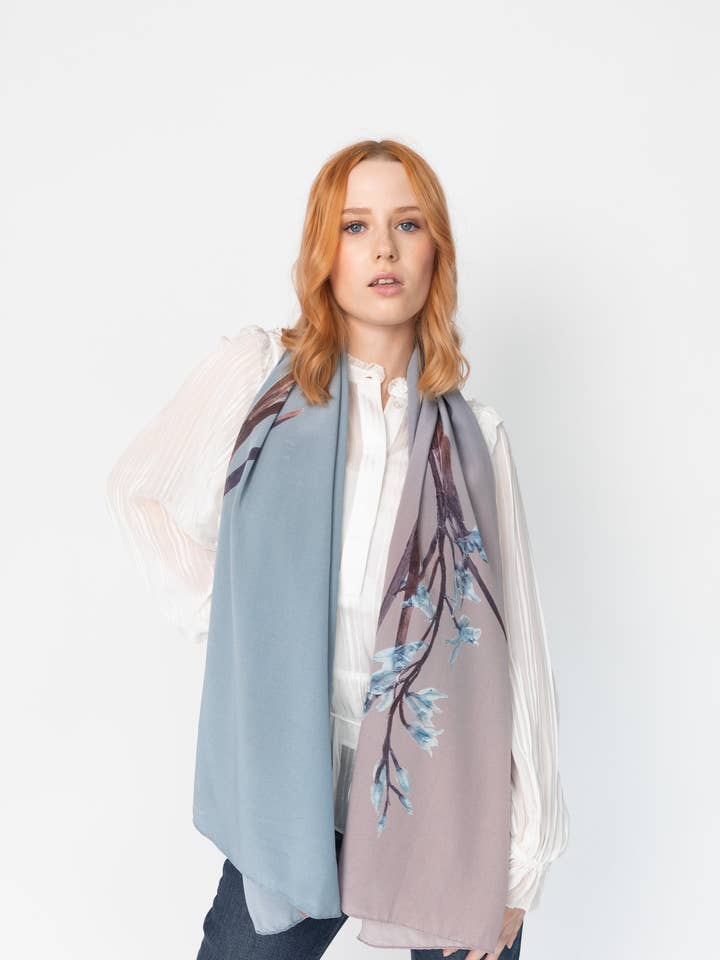 „Wild Orchid“ silketørklæde for engroshandel hos Imprints & Ink