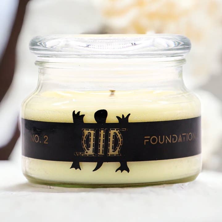 Este frasco de vela perfumada de luxo, 8 oz No. 2 - Foundation, Neroli, Jasmim, Bergamota (8 oz) por atacado de Slow Burn Flame