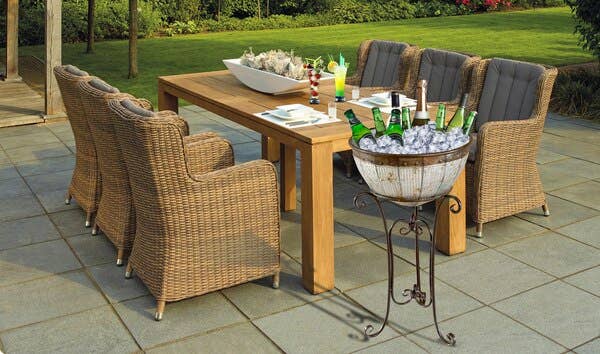 Quickway Imports - Wholesale Cooler/cooler bag - Galvanized Metal Beverage Cooler Tub with Stand1