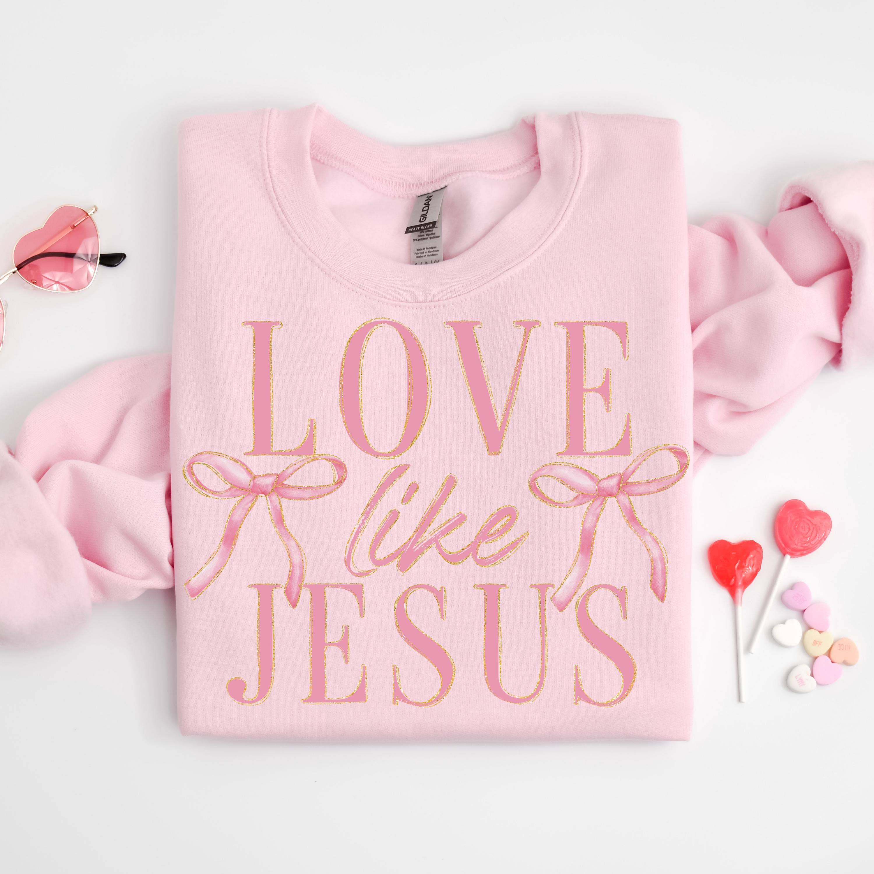 NVC Ecommerce LLC – Großhandel Sweatshirt mit Grafikdruck – Damen – Love Like Jesus Sweatshirt mit rosa Schleifen-T-Shirt4