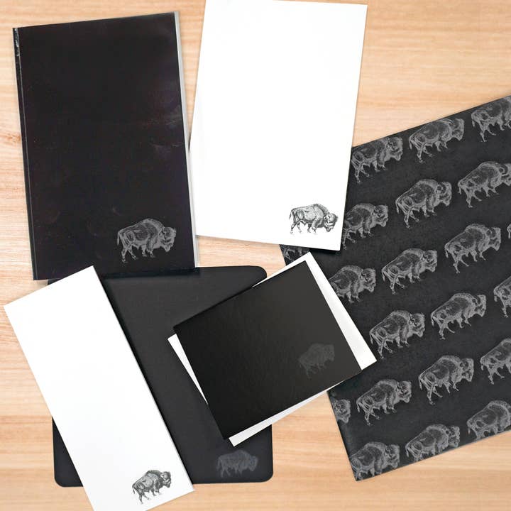 Coffret Cadeau de Papeterie Black Buffalo pour la vente par Buffalo Design And Printing