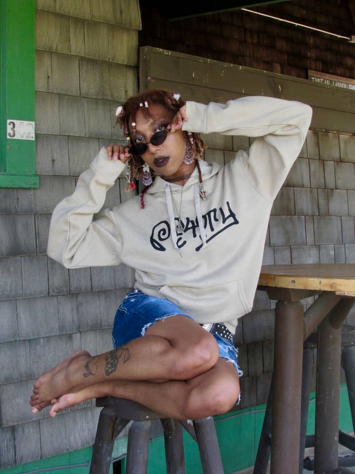 PETTY Magazine - Wholesale Hoodie - Unisex - PETTY Graffiti Hoodie2