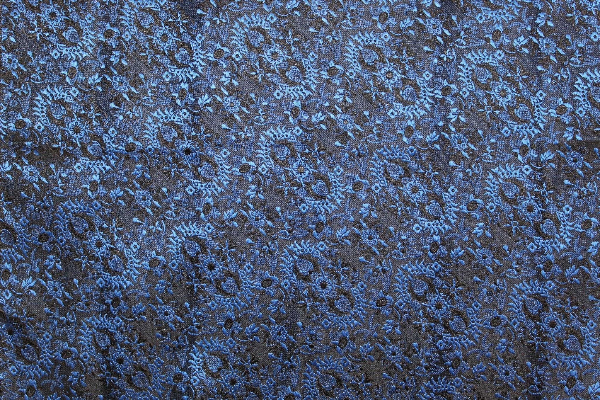 Dubal Brothers - Wholesale Necktie - Men's - Skinny Design Necktie & Pocket Square by Vittorio Farina1