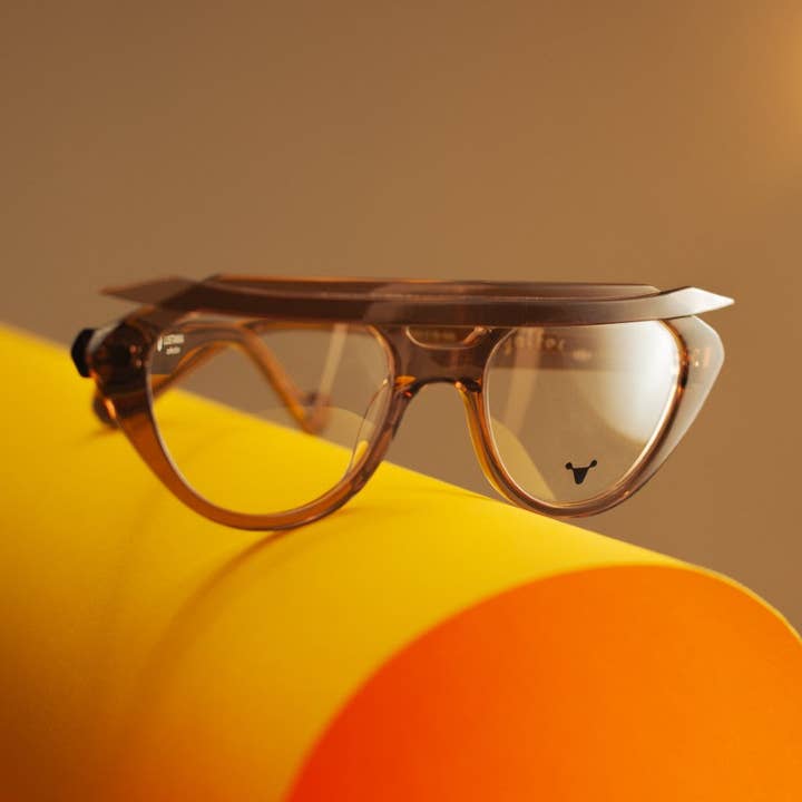 Medusa Glasögon Elegant Kattöga Båge för wholesale av galfer eyewear