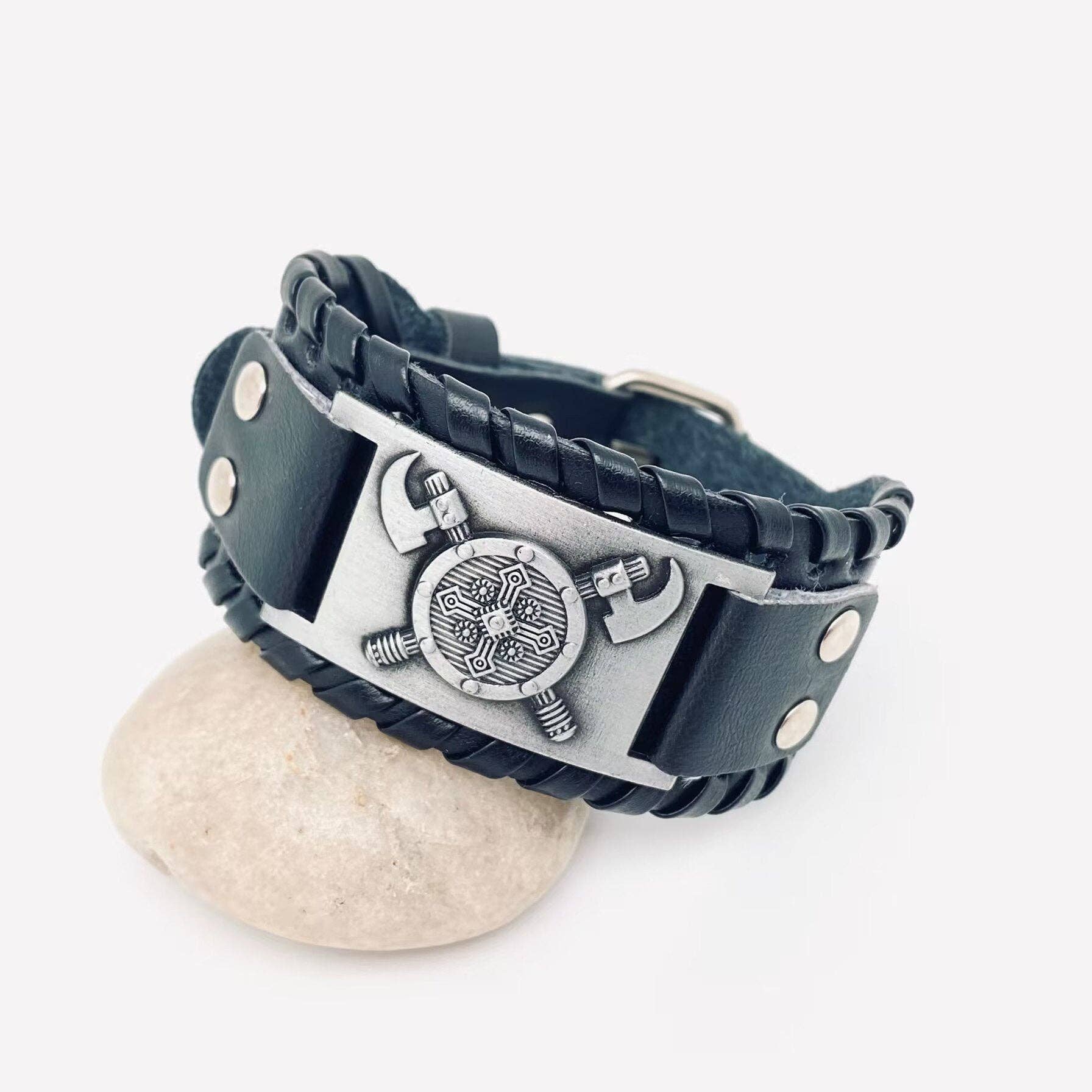 Mio Queena - Wholesale Bangle Bracelet - Vintage Viking Symbol Leather Bracelet - MJ/BC