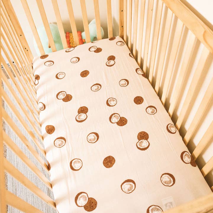 Kahakai Kids Collection - Wholesale Cot/Crib Sheets - Coconut Crib Sheet1
