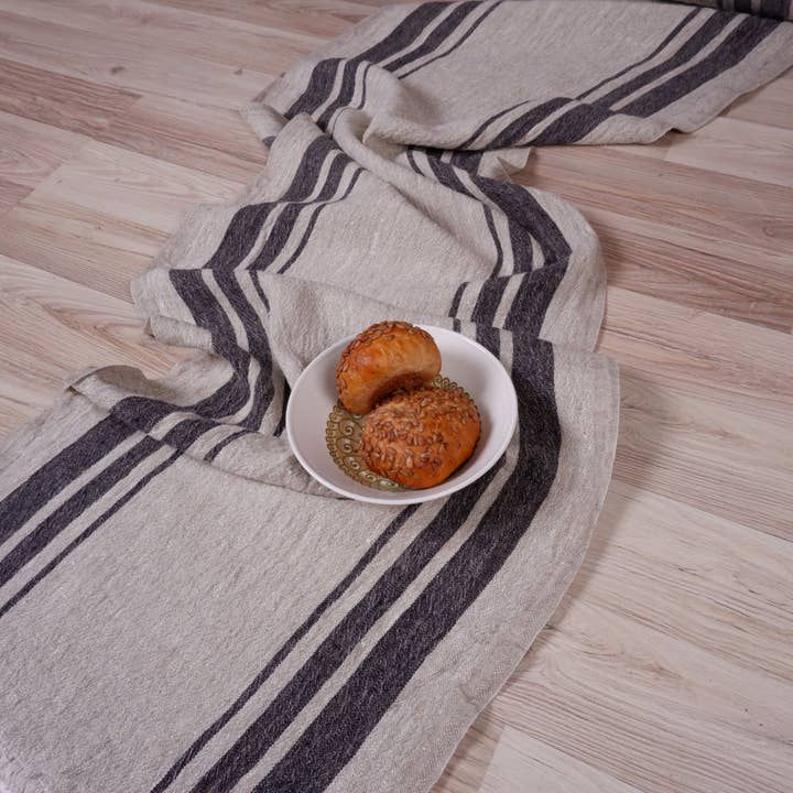 NorraVilla - Wholesale Table Runner - Black Striped - Grain - Linen Table Runner