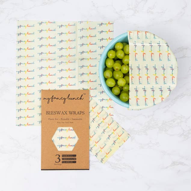 Emballages en cire d'abeille réutilisables avec logo arc-en-ciel (lot de trois) pour la vente par My Fancy Lunch
