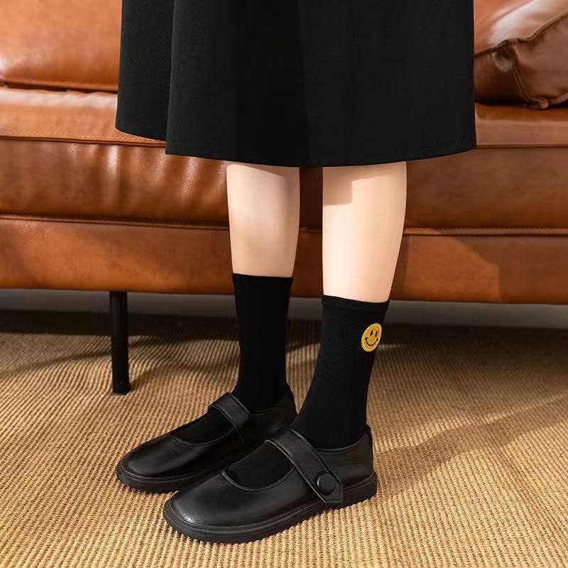 Shop Lev – wholesale Socks – Women's – Women happy face Patch Crew Cotton Socks15