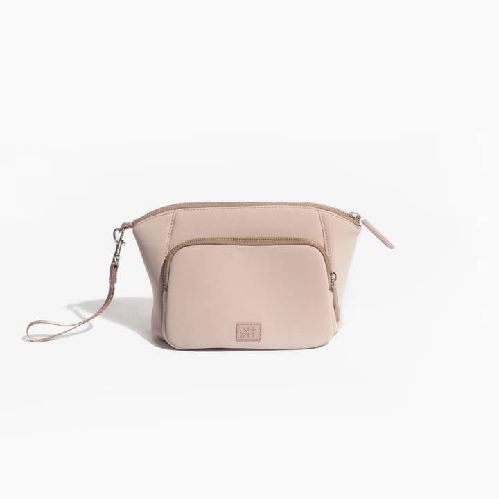 Pochette Zip Fig Séoul pour la vente par Freshly Picked