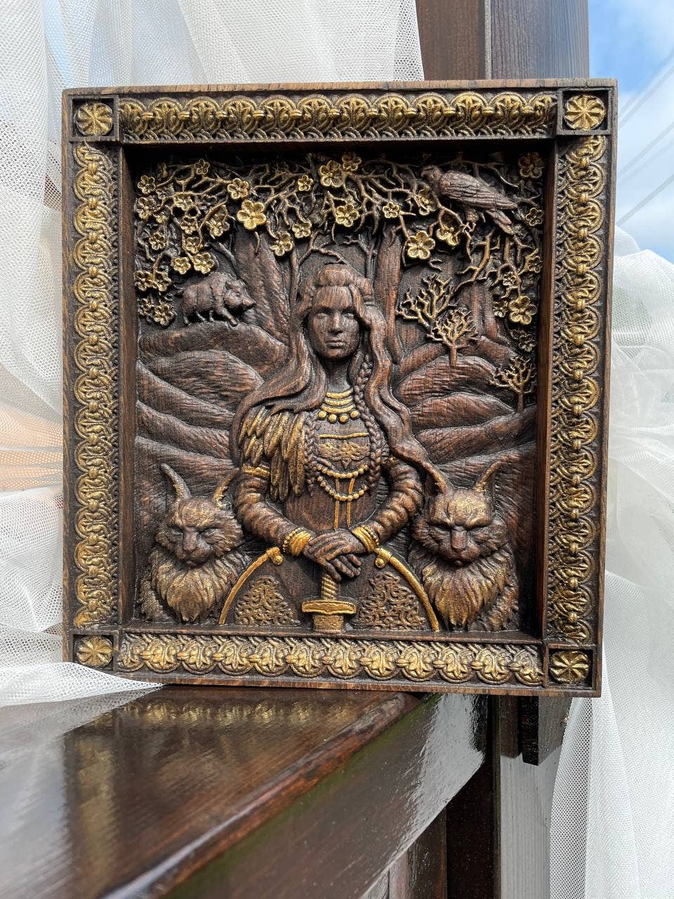 KozakWorkshop - Vente Décoration murale - Tableau mural en bois sculpté déesse scandinave Freyja11