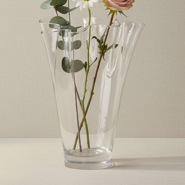 Signature Home Collection GmbH - Wholesale Vase - Vase glass wavy clear glass vase table vase mouth-blown Easter0