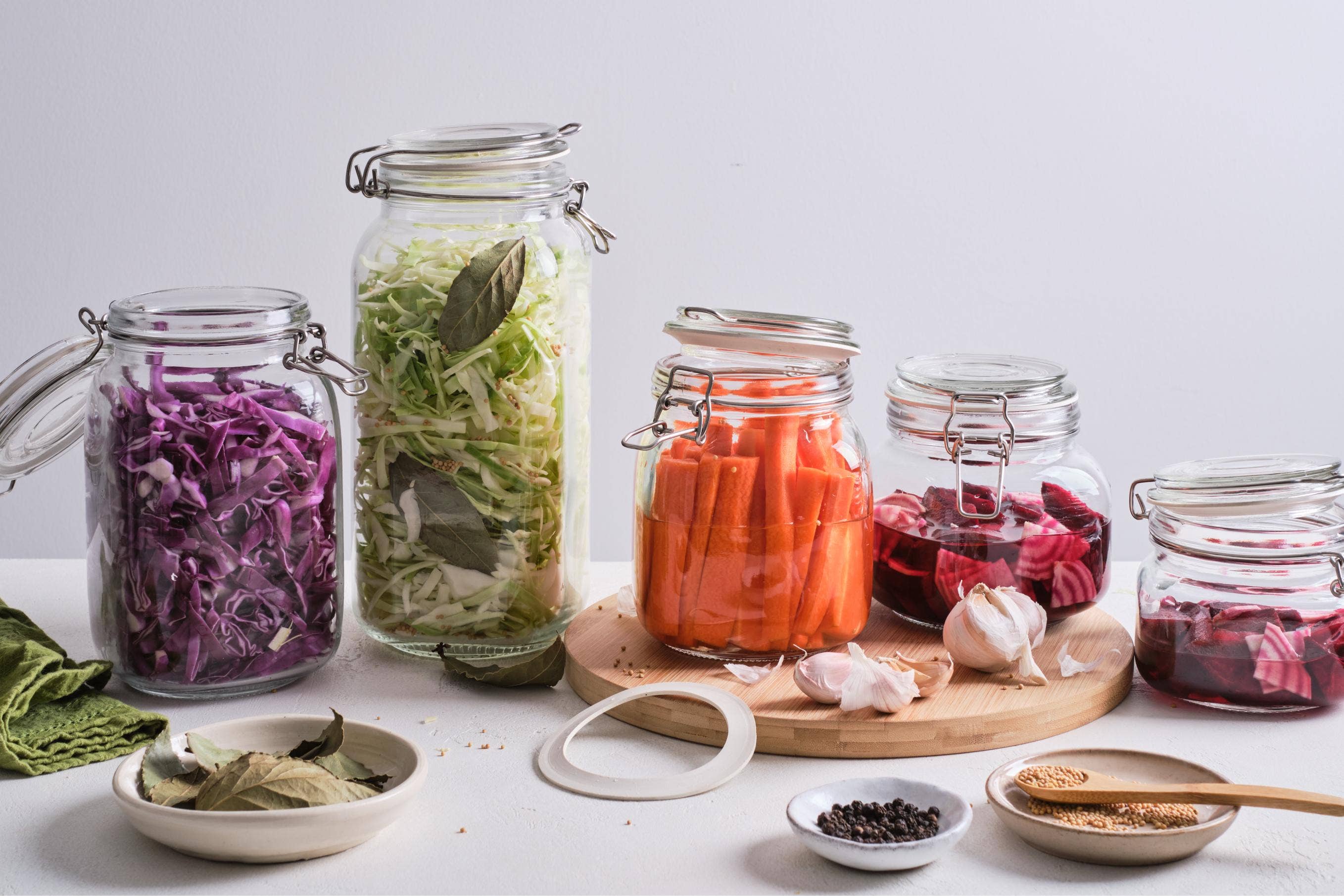 Clear KITCHEN BASICS Cliptop Glass Canister 750ml/25oz for wholesale on Faire3