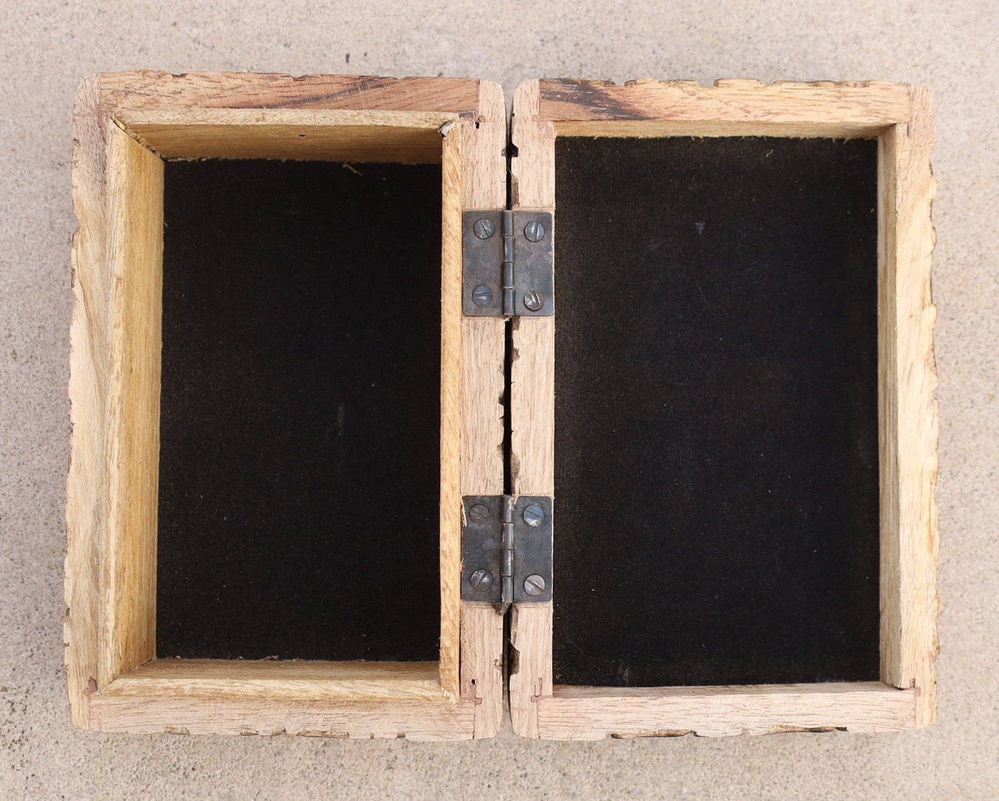 Lungta Imports – wholesale Jewellery box/organiser – Hand Carved Triple Moon Wooden Storage, Jewelry, Keepsake Box6