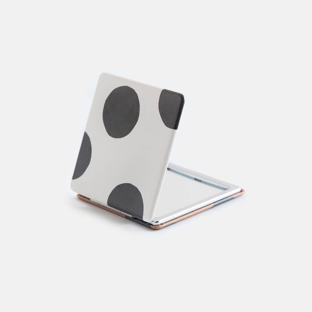 Caroline Gardner – Engroshandel Kompaktspejl – Spredt Prik Firkantet Lommespejl2