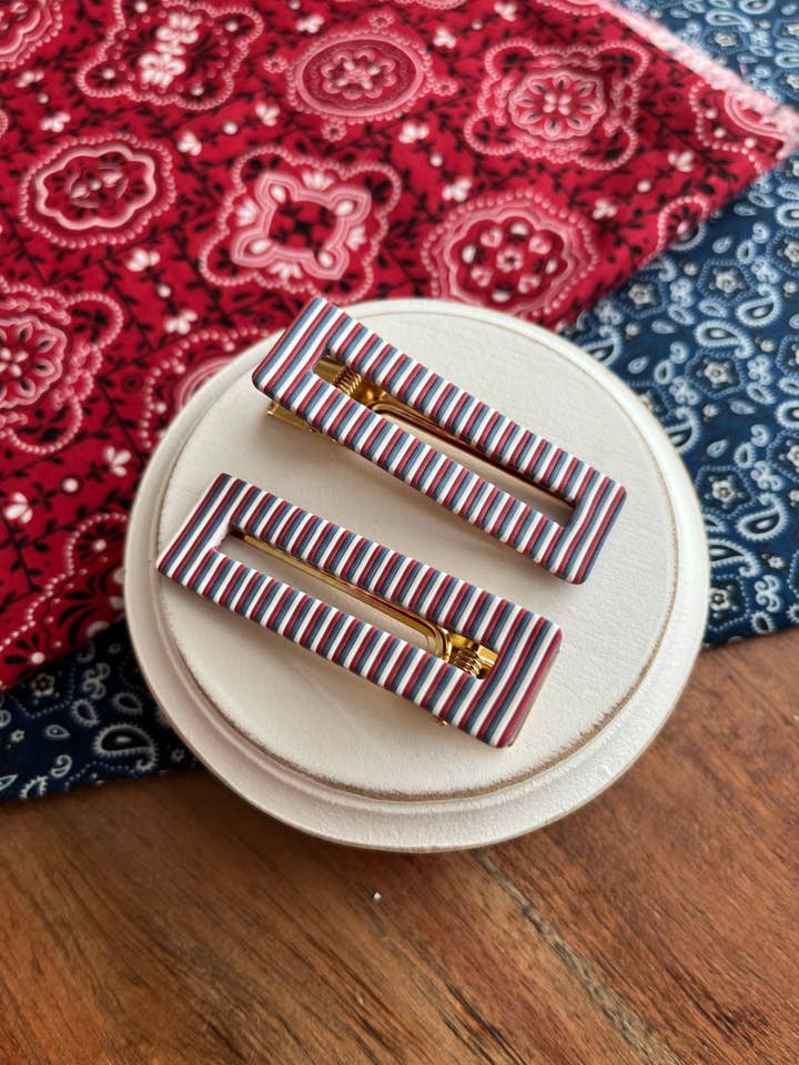 Pince à cheveux Indépendance pour la vente par Happy and Hannahmade