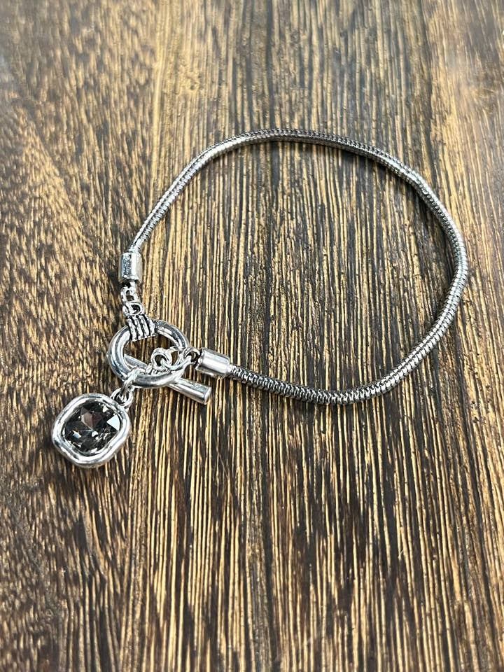 Oceano Toggle Bracelet for wholesale by Briano Wholesale